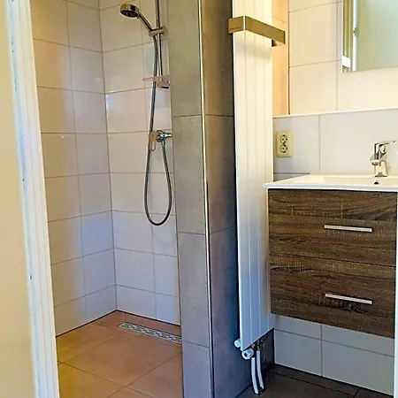 Bed & Breakfast Bed And Breakfast: 'bij Ons Achter'
