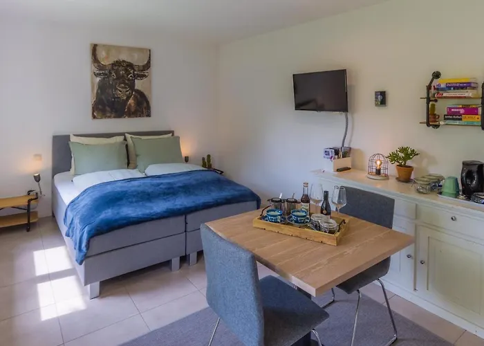 Bed And Breakfast: 'bij Ons Achter' Panzió Helvoirt