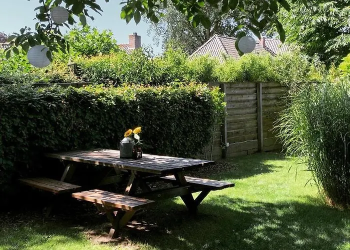 Panzió Bed And Breakfast: 'bij Ons Achter' Helvoirt